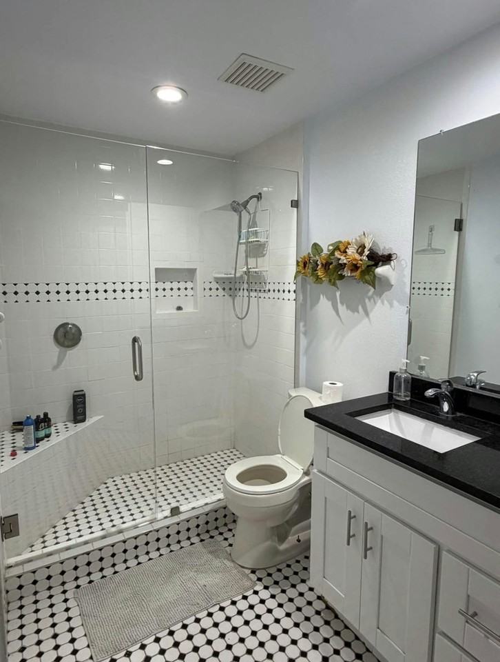 4808 Dunquin Place, Unit 2 - Photo 4 of 6