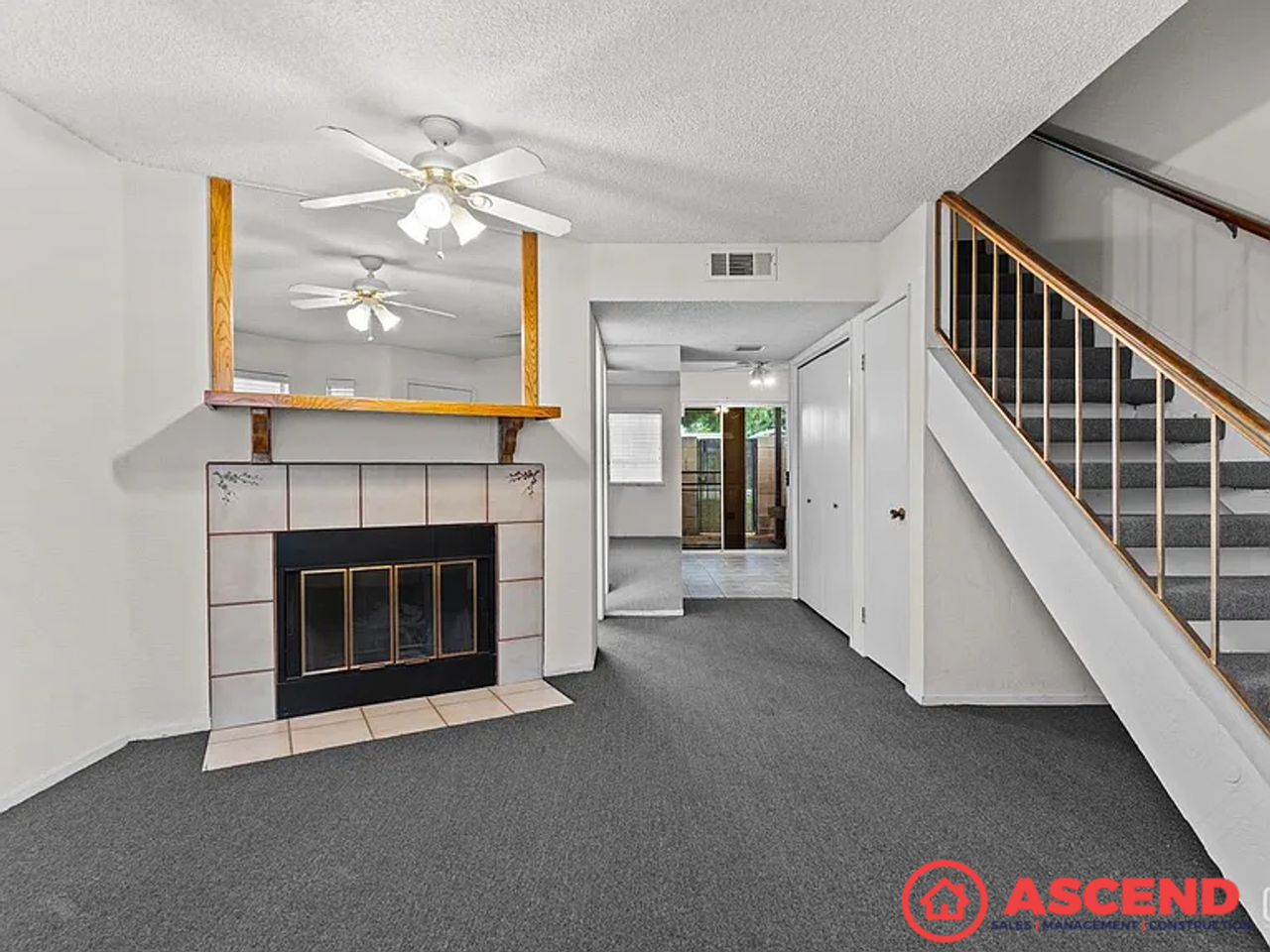 4600 Beechwood St #44 - Photo 2 of 11