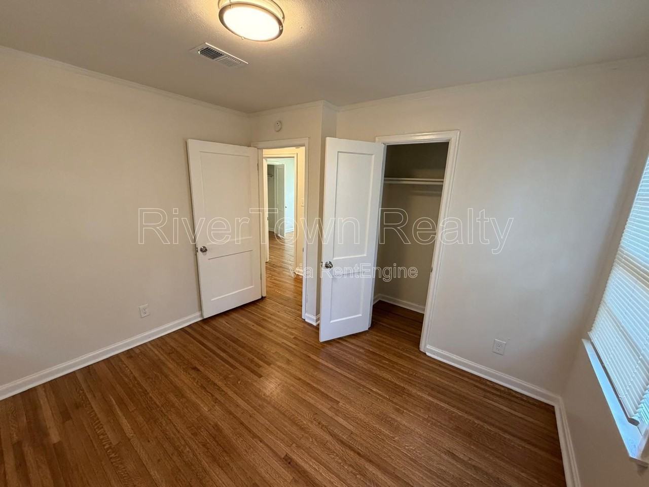 4550 Quince Rd - Photo 6 of 16