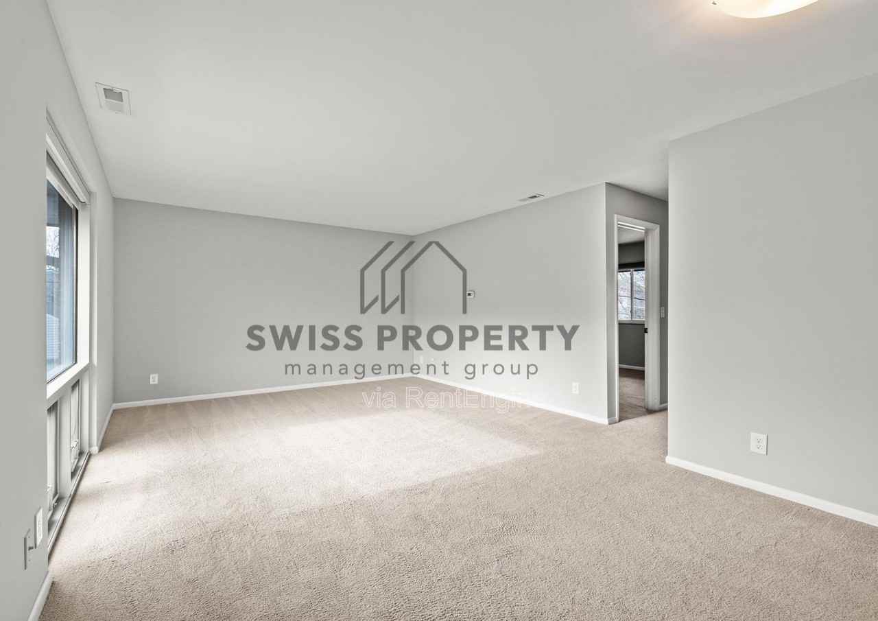 1155 Edgehill Rd #ND - Photo 3 of 13