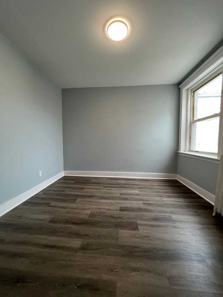 41 Hooker St - Photo 5 of 10