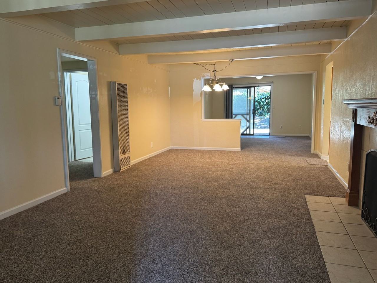 6542 Leesburg Pl - Photo 2 of 23