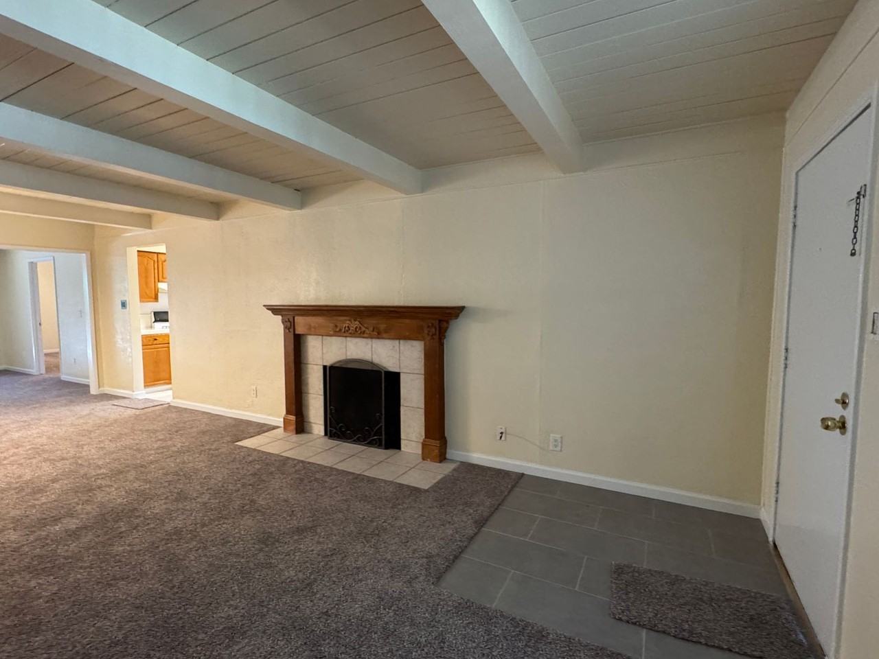 6542 Leesburg Pl - Photo 3 of 23