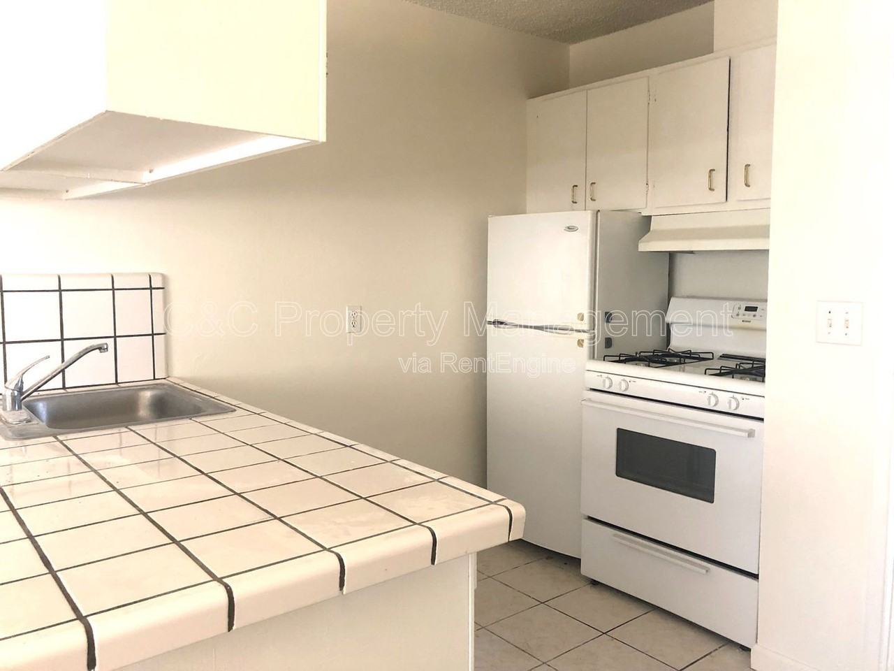 351 Dela Vina Ave #2 - Photo 7 of 8