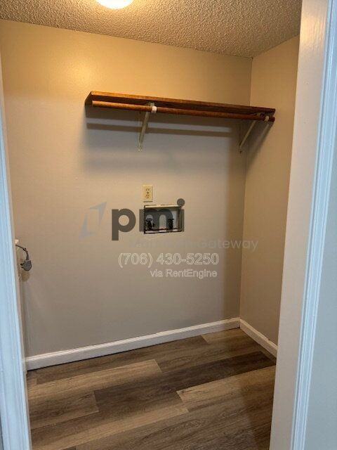 54 Greenwood Cir - Photo 7 of 12