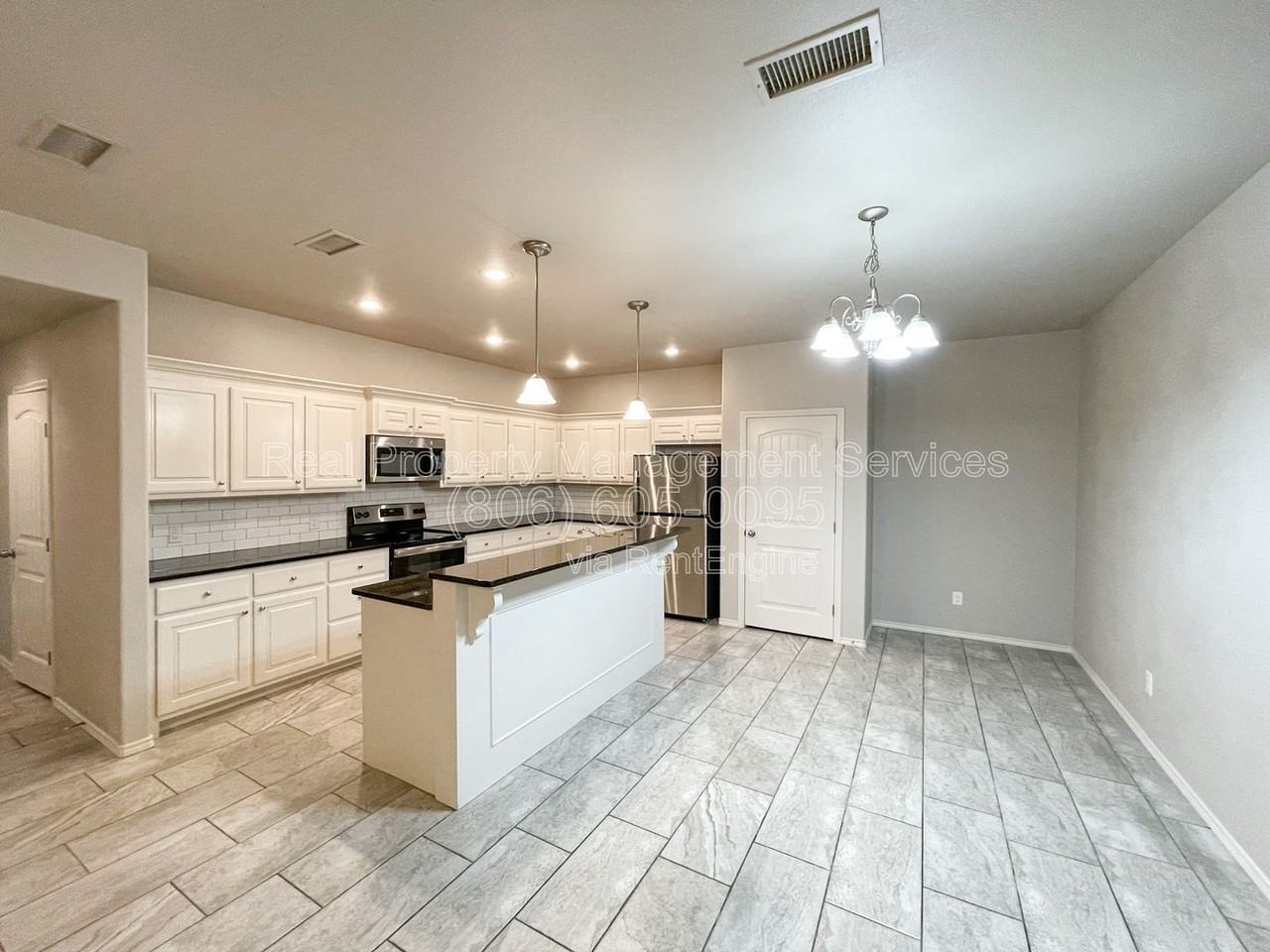 2607 113th St - Photo 4 of 15