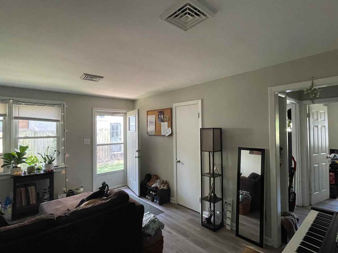 2403 5th Ave #1 - Photo 4 of 17