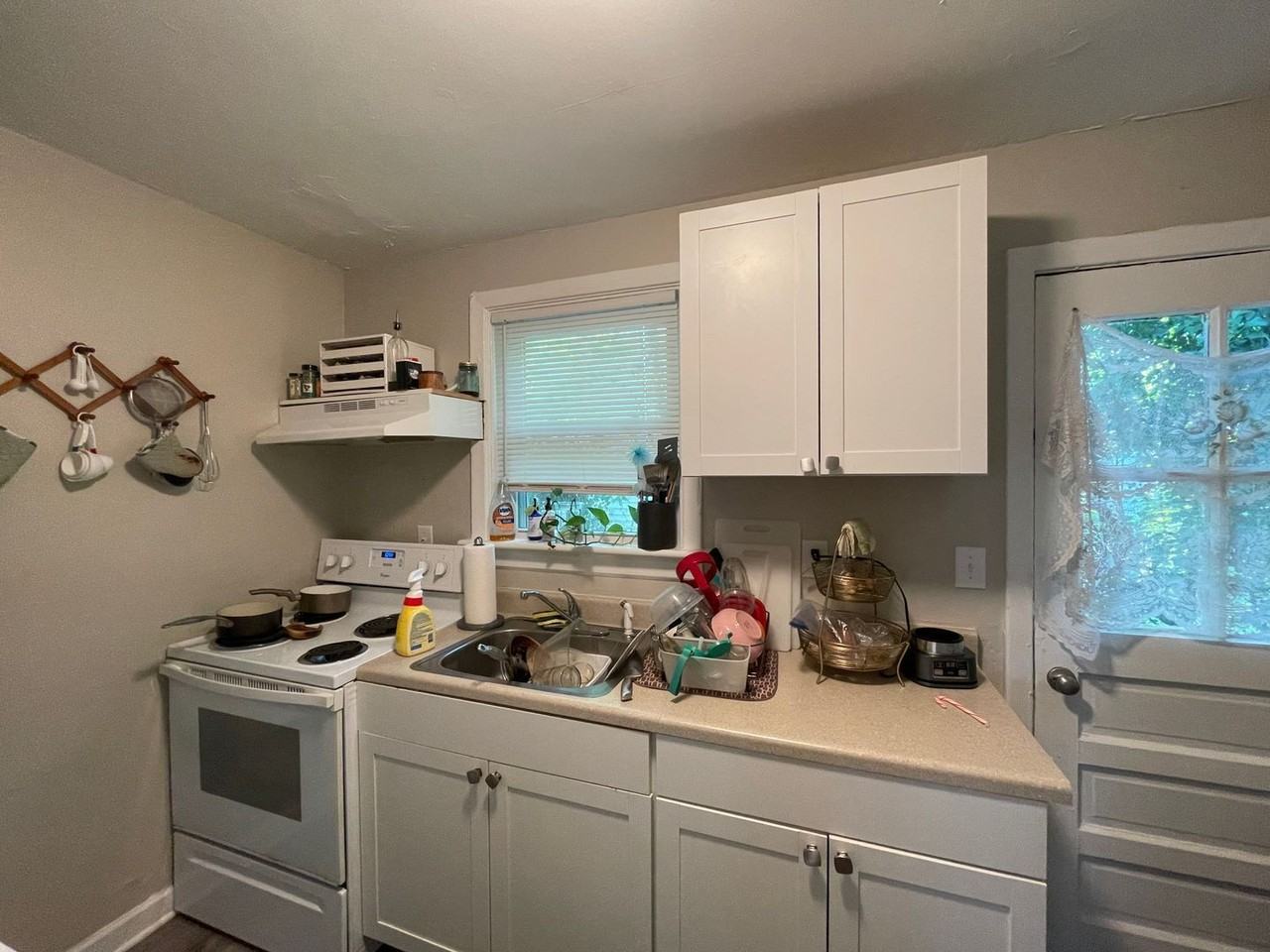 2403 5th Ave #1 - Photo 5 of 17