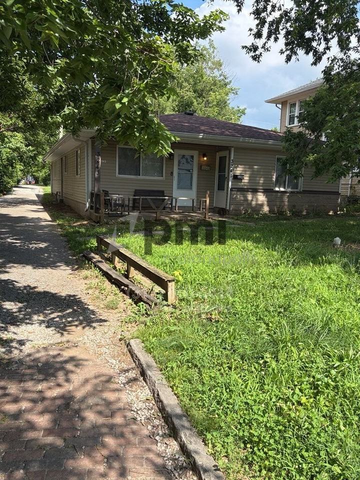3241 Guilford Ave - Photo 3 of 28
