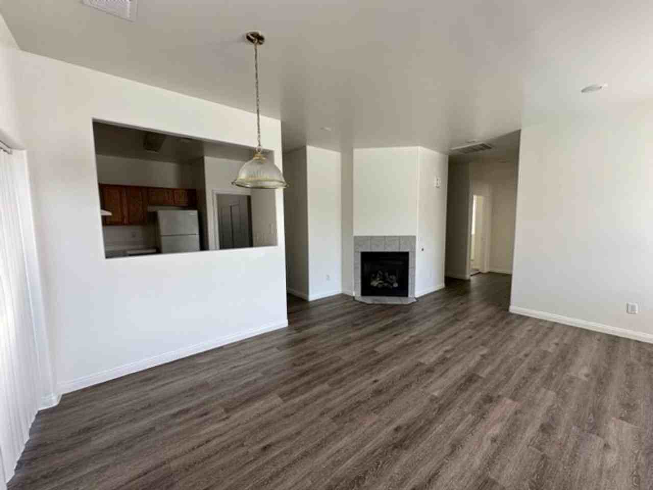 3134 Park Meadows Drive Bakersfield, CA 93308 - Photo 2 of 7