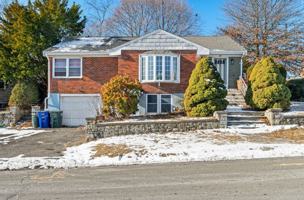 featured image of 77 Alexander Ave
