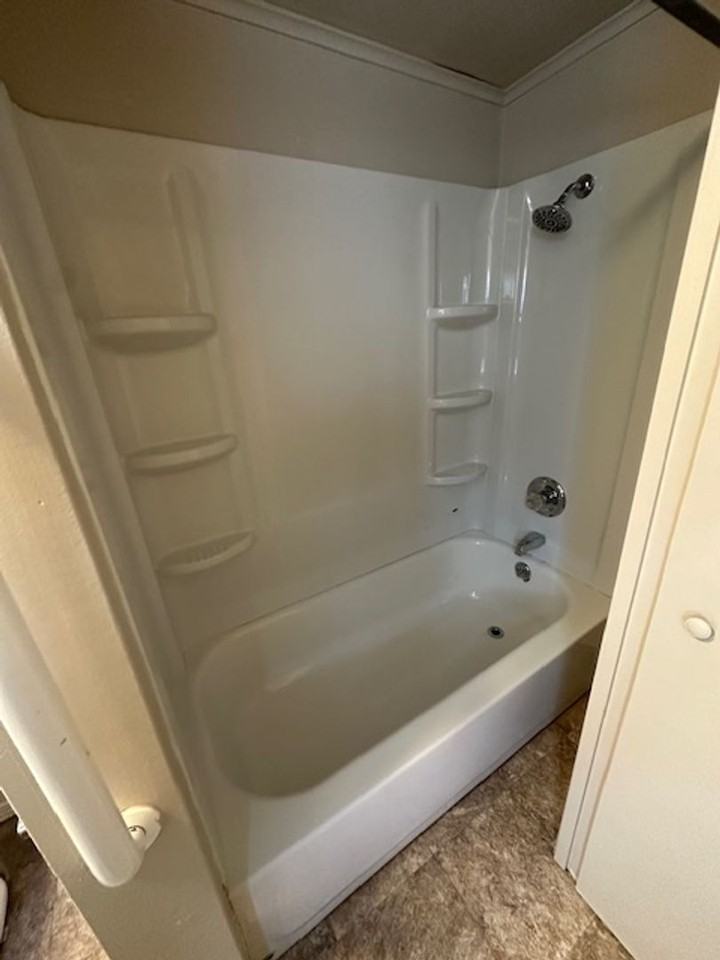 501 G St Ne - Photo 7 of 9