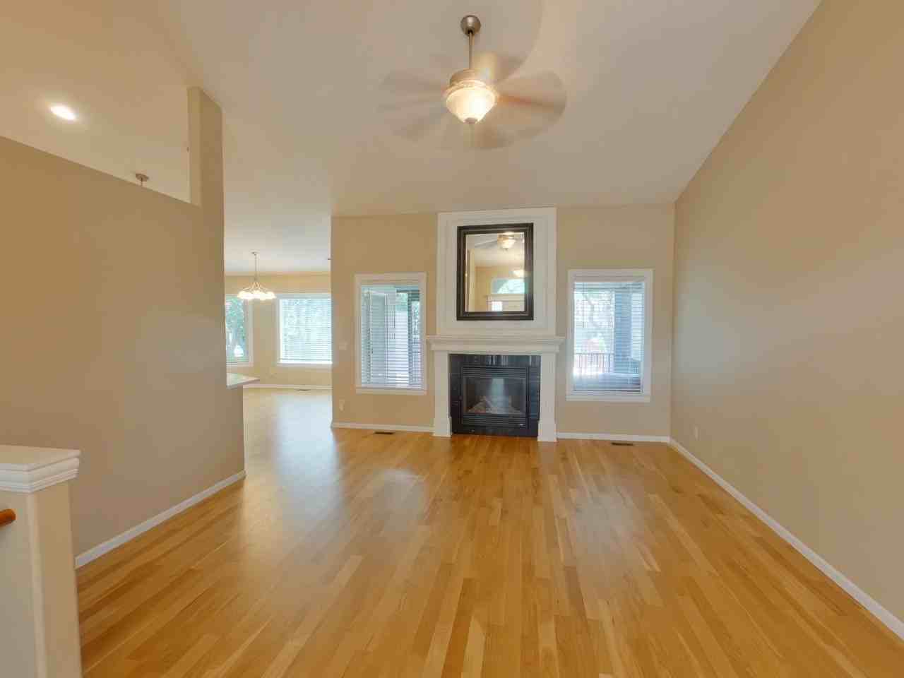 503 W Douglas Ave - Photo 2 of 19
