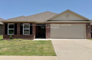 featured image of 8015 Dogwood Dr