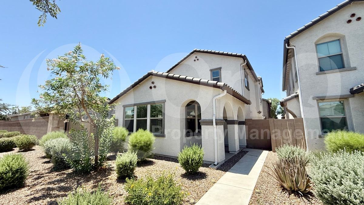8261 E Impala Ave - Photo 2 of 29