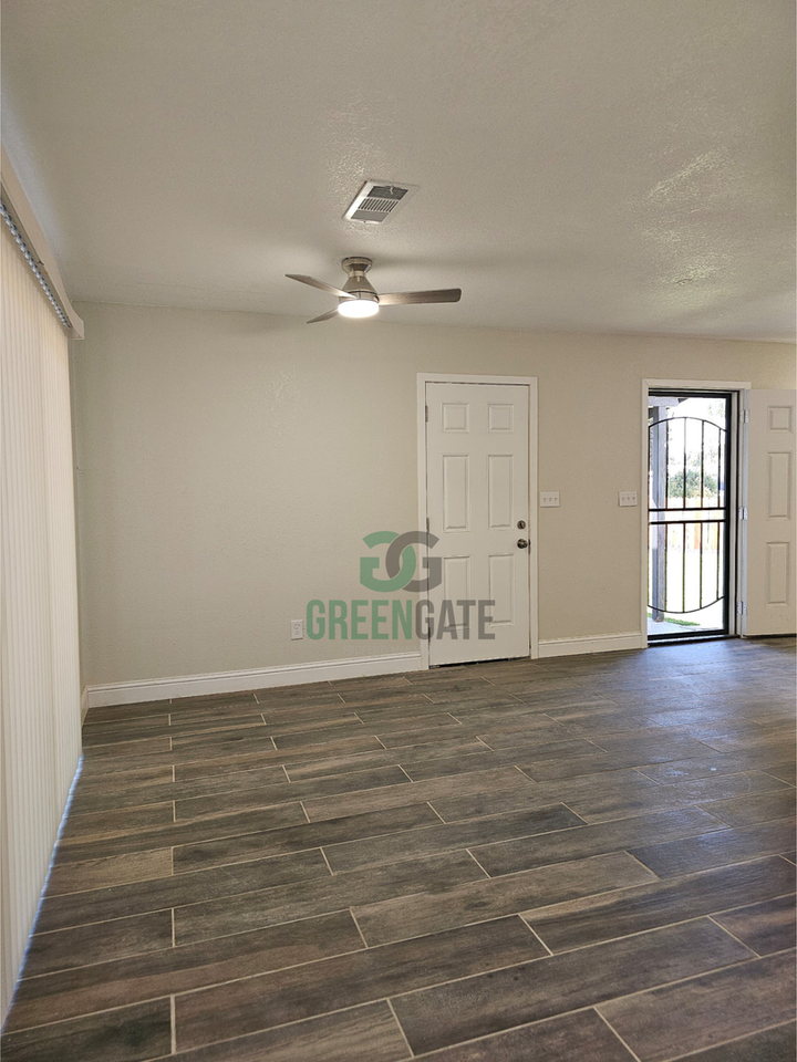901 Valente Way - Photo 6 of 42