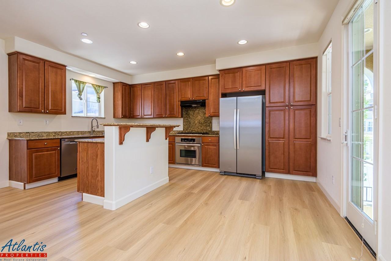 789 Batista Dr - Photo 6 of 22
