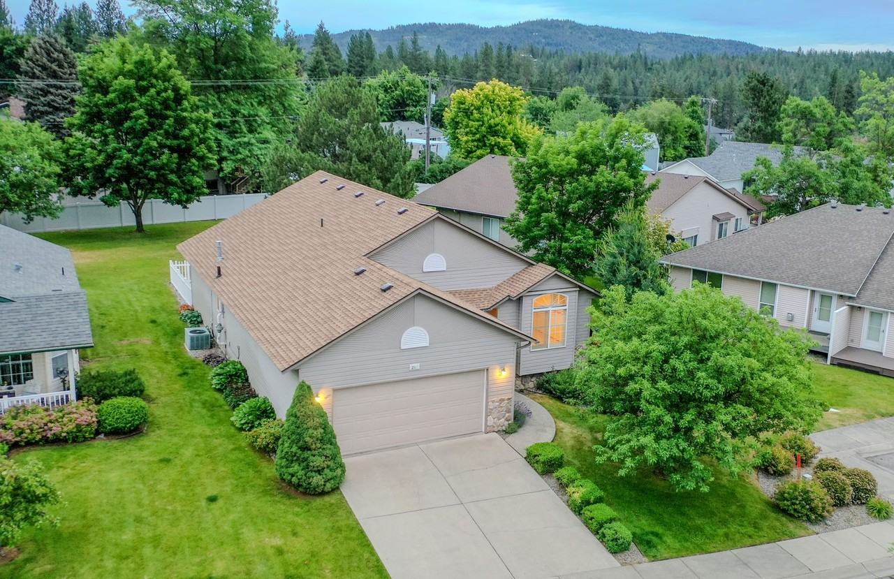 217 S Coho Rd - Photo 5 of 50