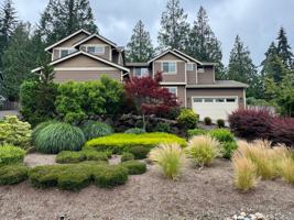 featured image of 5726 Solana Ln Ne