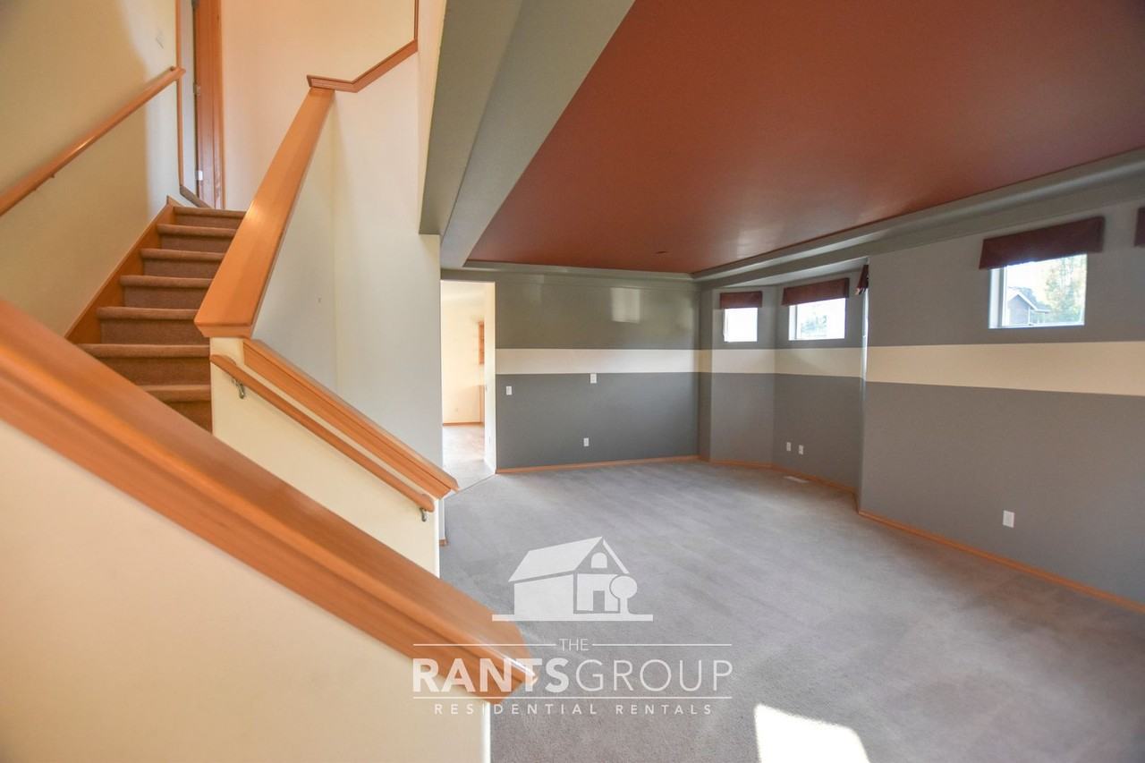 3036 70th Way Sw - Photo 2 of 21