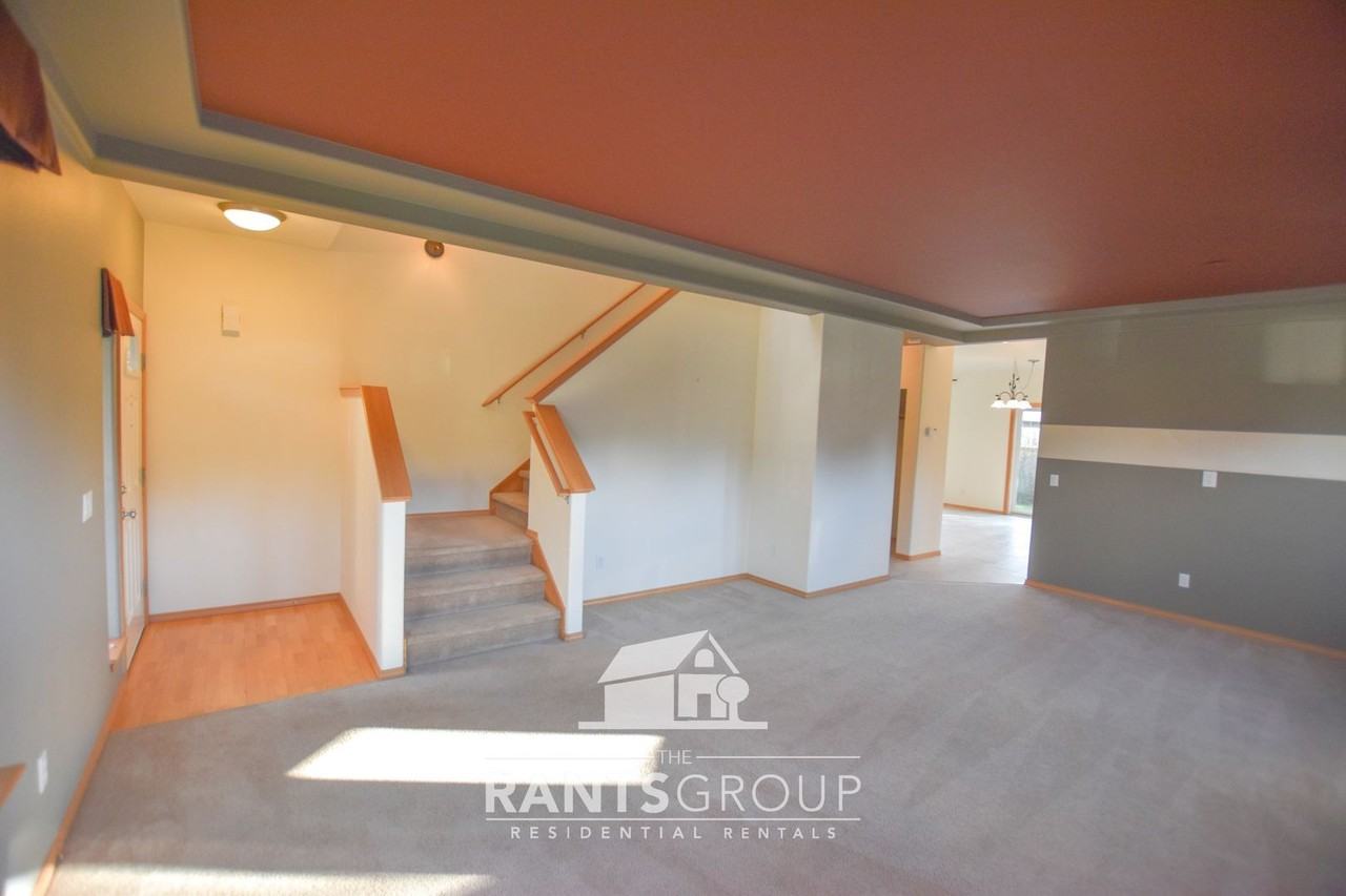 3036 70th Way Sw - Photo 3 of 21