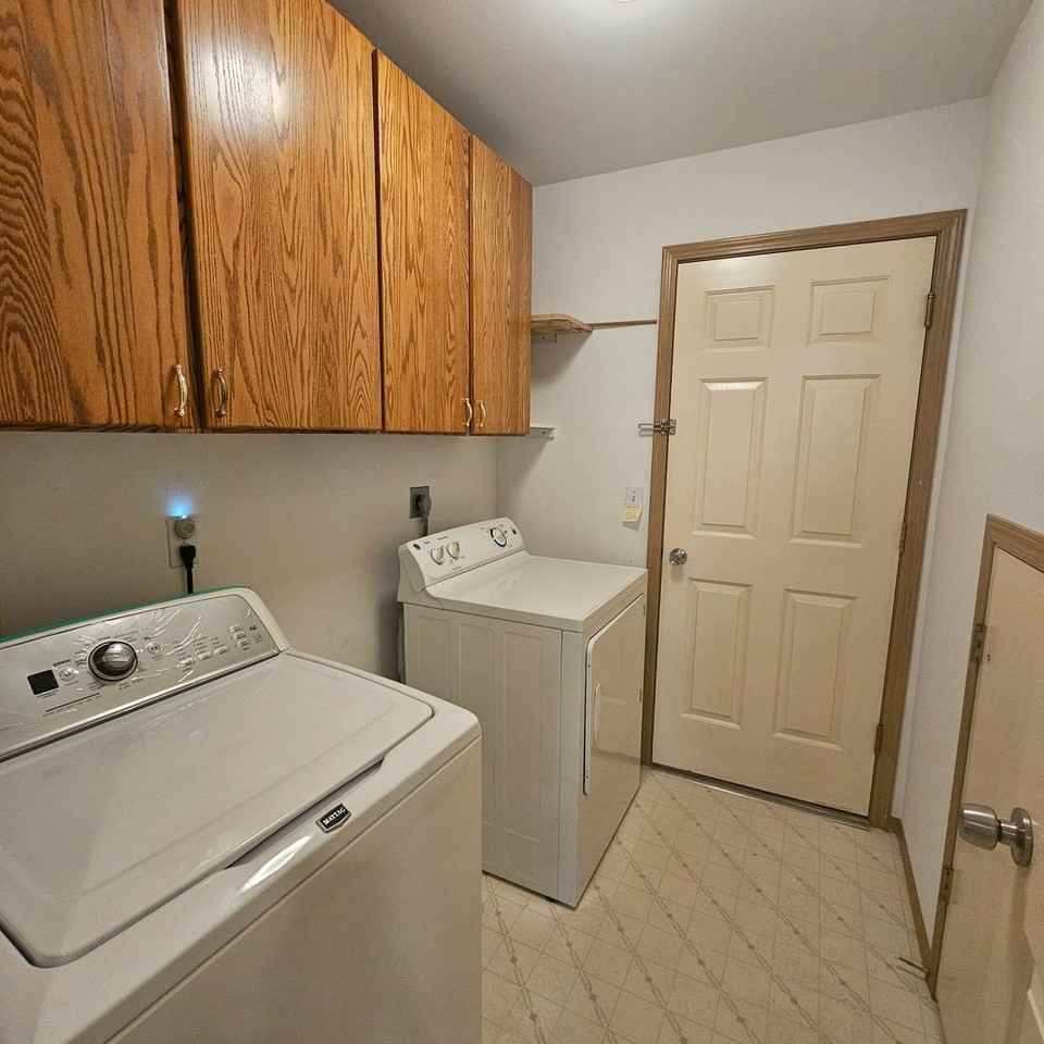 1288 Nw Amanda Loop - Photo 6 of 18
