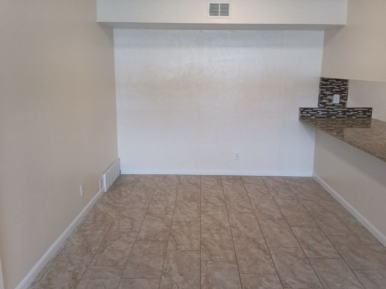 3857 Montgomery Blvd Ne #1201 - Photo 2 of 15