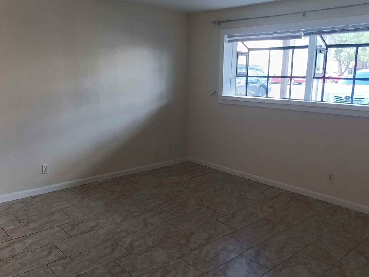 3857 Montgomery Blvd Ne #1201 - Photo 5 of 15