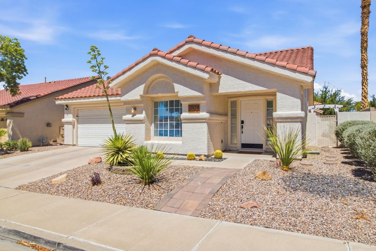 1876 Mesquite Canyon Dr - Photo 5 of 37