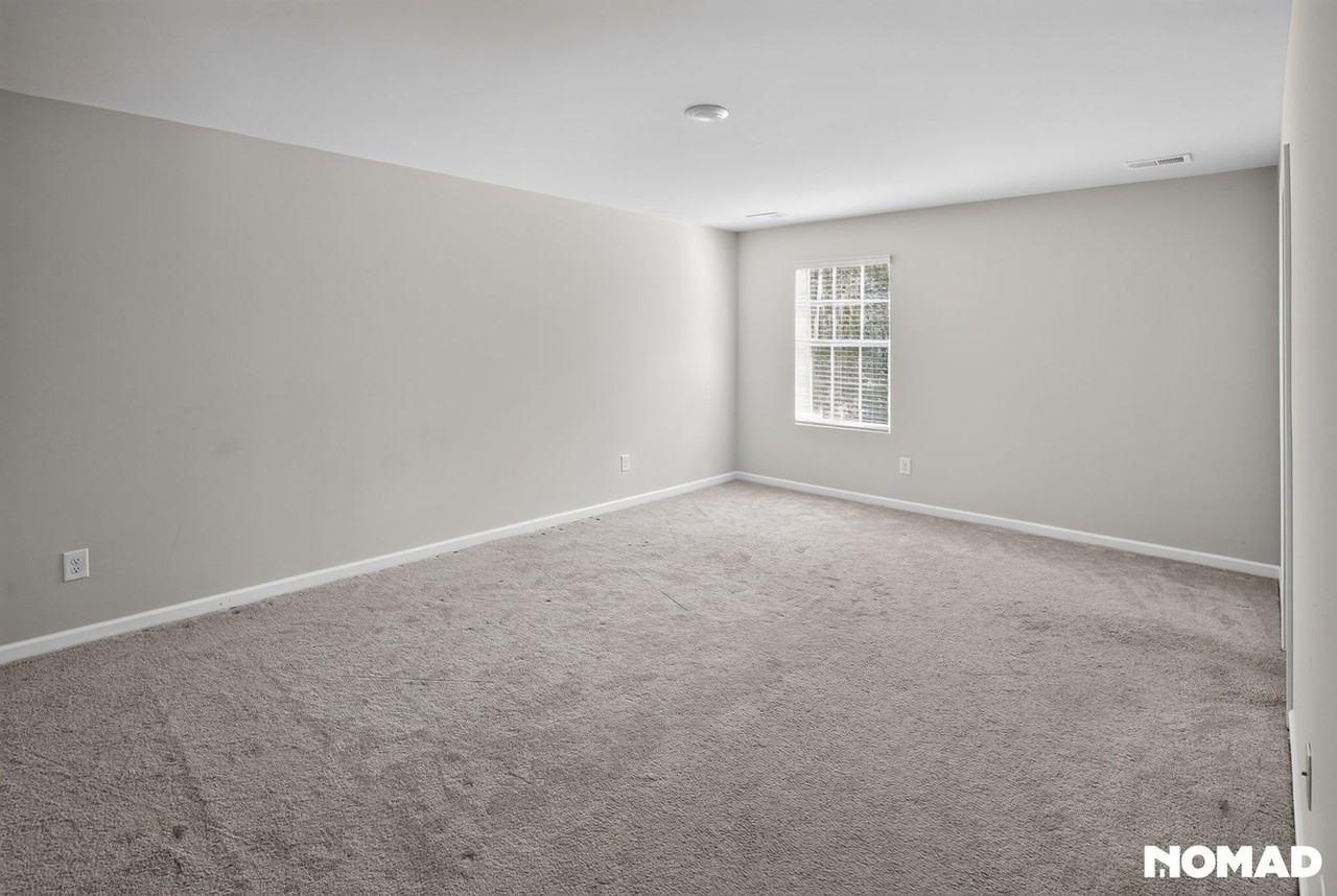 6 Parkwood Ct - Photo 7 of 35