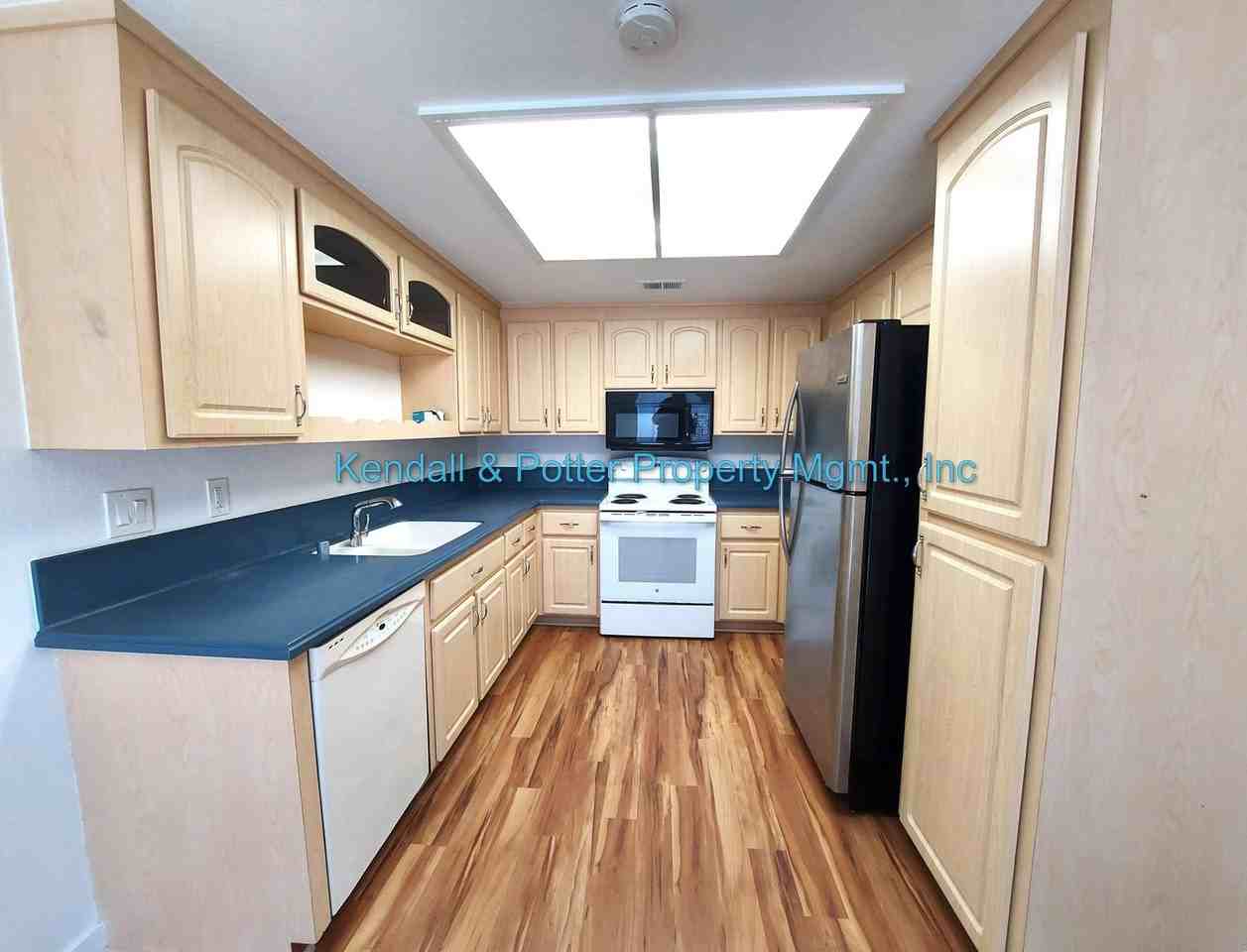 4230 Topsail Ct - Photo 6 of 18
