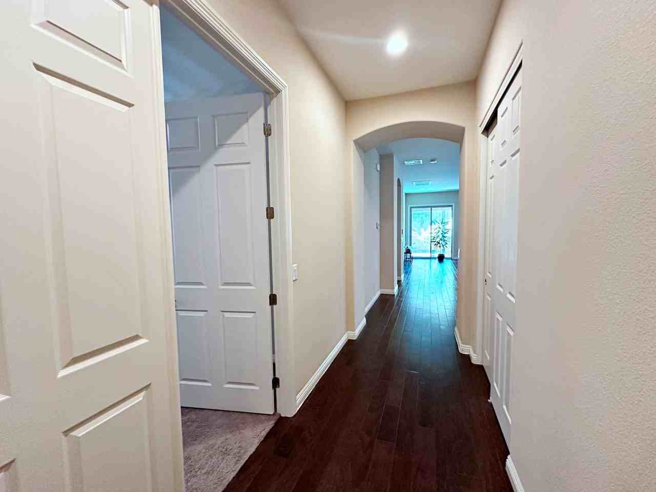 71 Newton Ridge Way - Photo 5 of 40