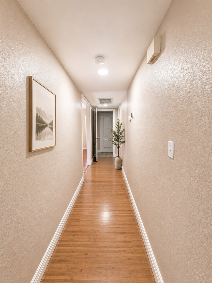 5613 W Fallon Ave - Photo 6 of 15