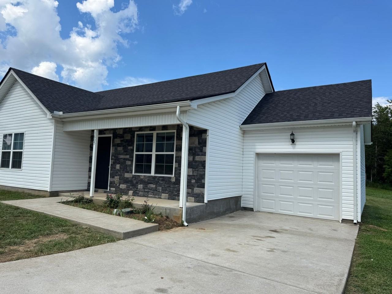 1605 Gambill Wood Dr - Photo 6 of 7