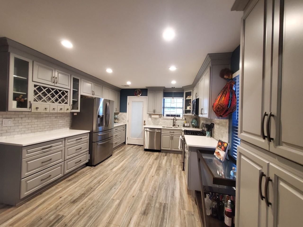 1350 Gates Dr Se - Photo 5 of 18