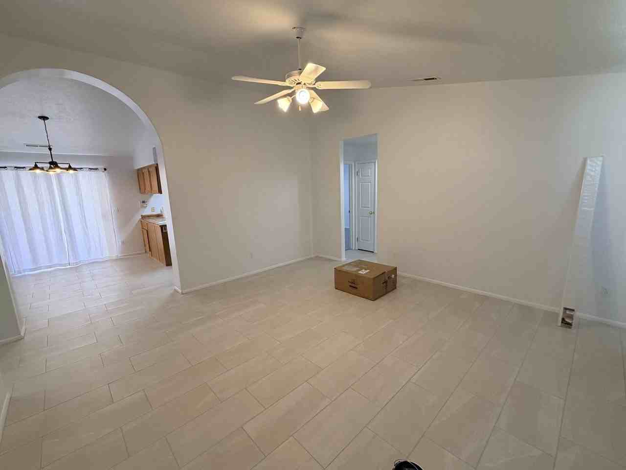 204 N 2000 E - Photo 3 of 27