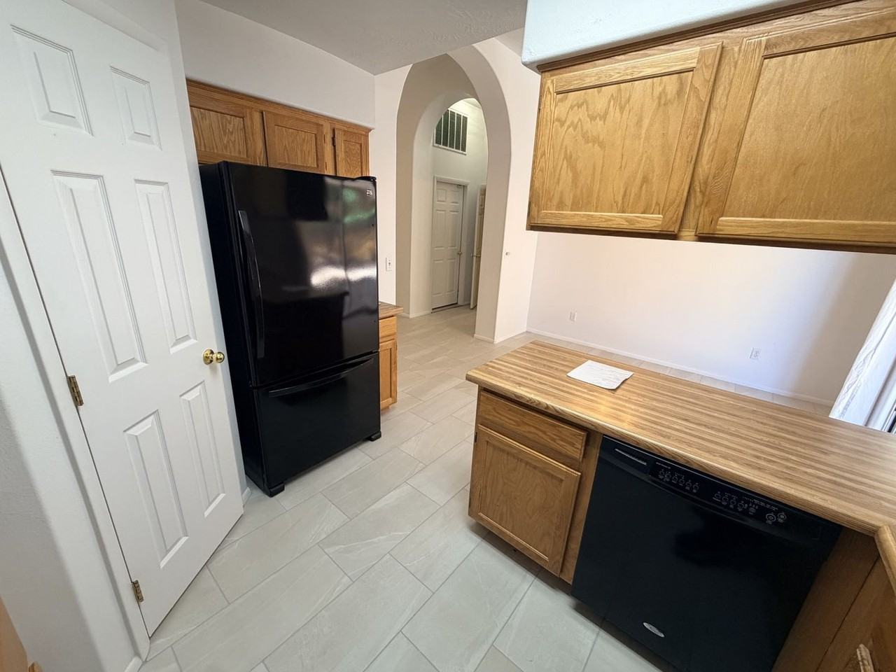 204 N 2000 E - Photo 7 of 27