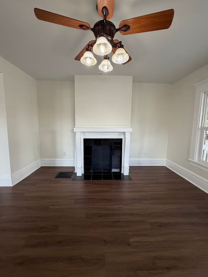 423 Sheldon Ave - Photo 5 of 20