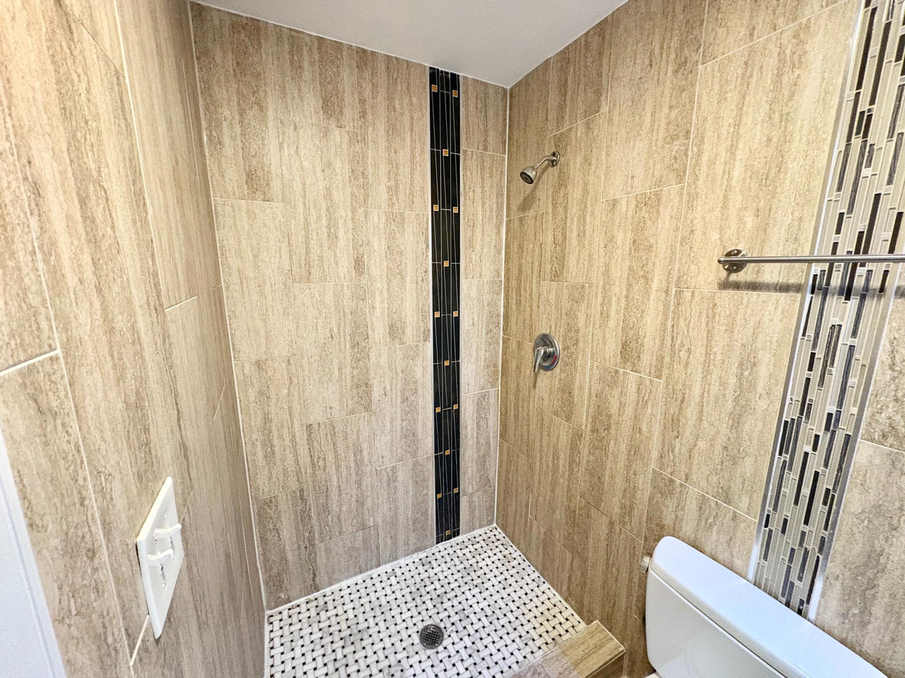 422 N 40th St - Photo 7 of 7