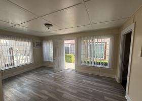 featured image of 323 E Florida Ave