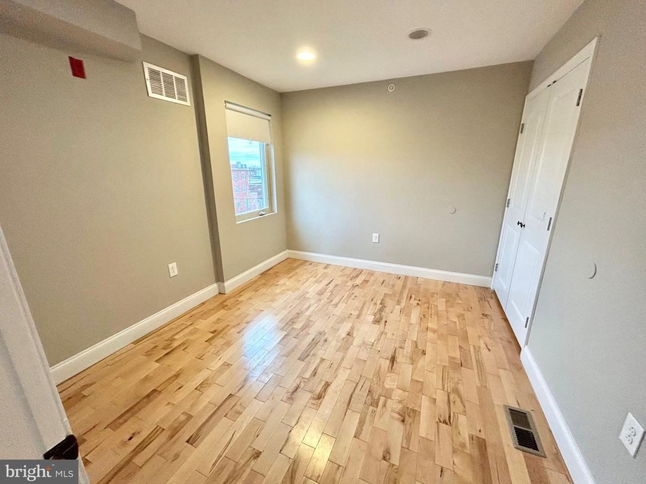 426B N 40th St - Photo 5 of 6