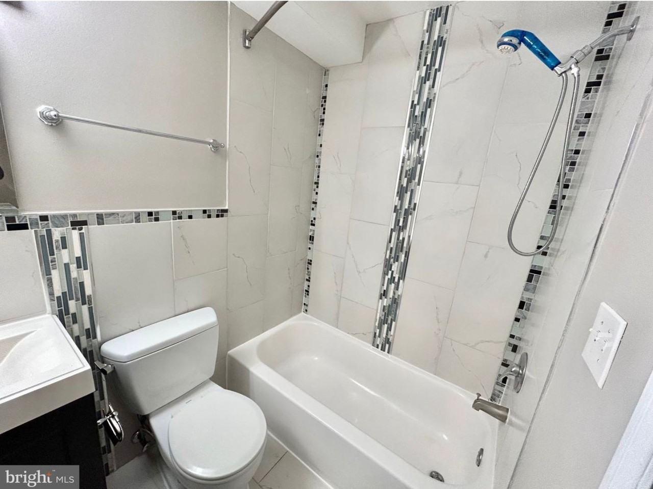 426B N 40th St - Photo 6 of 6