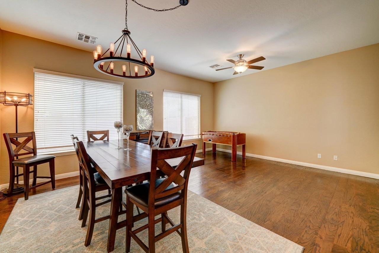 4221 S Danyell Dr - Photo 7 of 50