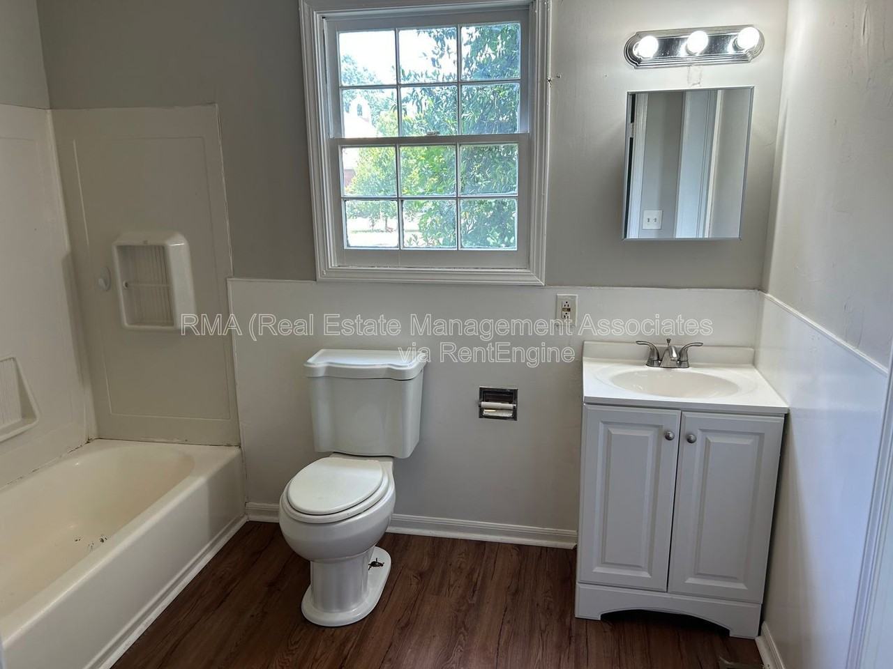 121 W Chappell St - Photo 6 of 6