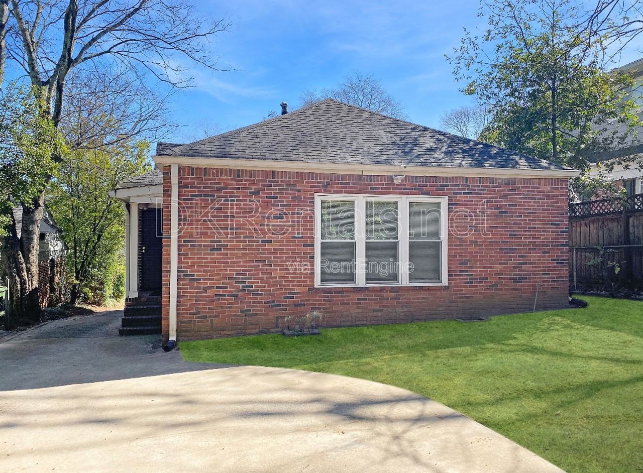 1739 Sylvan Rd Sw - Photo 6 of 31
