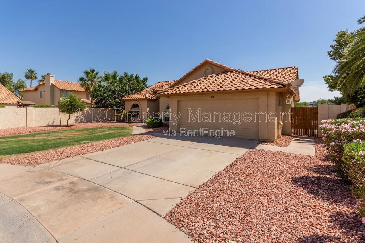 2381 W Redwood Dr - Photo 3 of 33