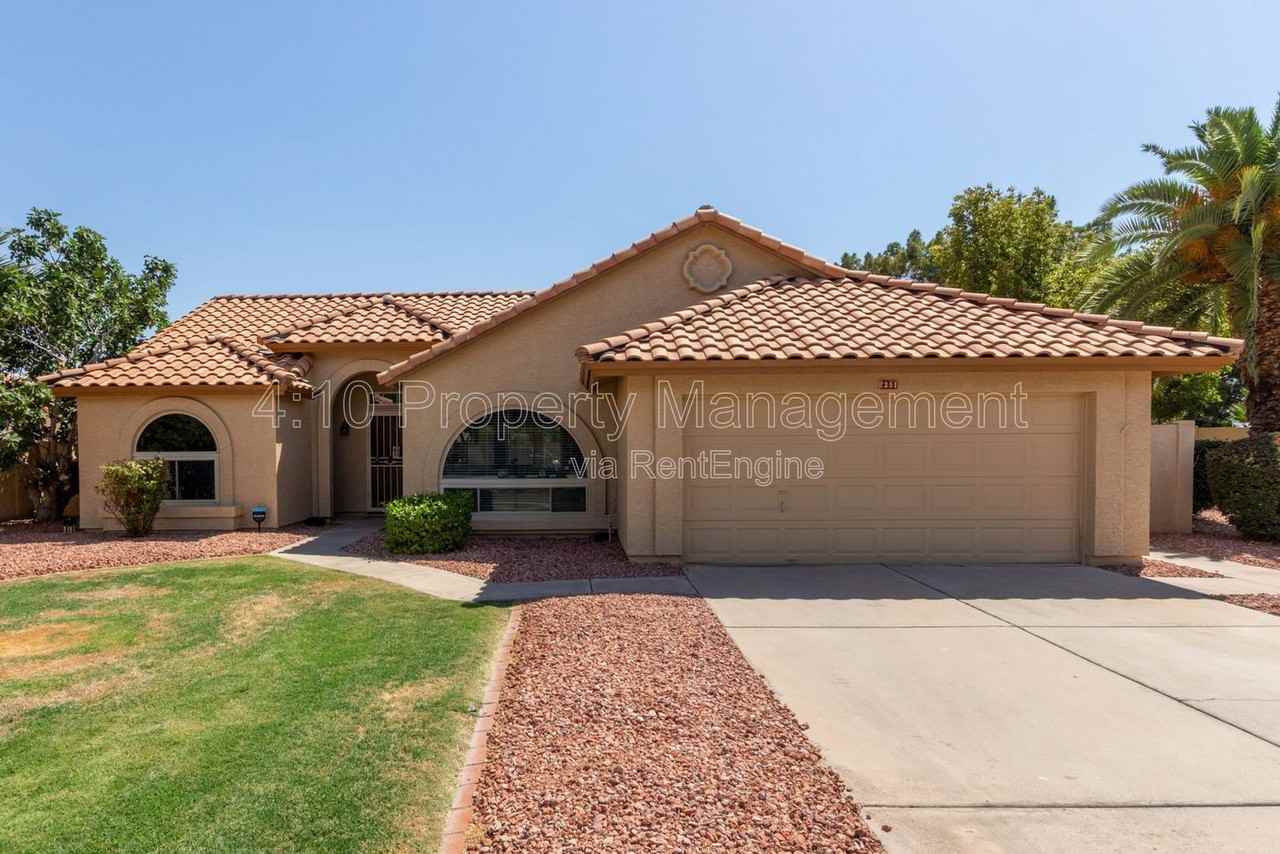 2381 W Redwood Dr - Photo 4 of 33