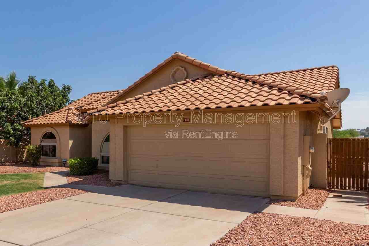 2381 W Redwood Dr - Photo 5 of 33