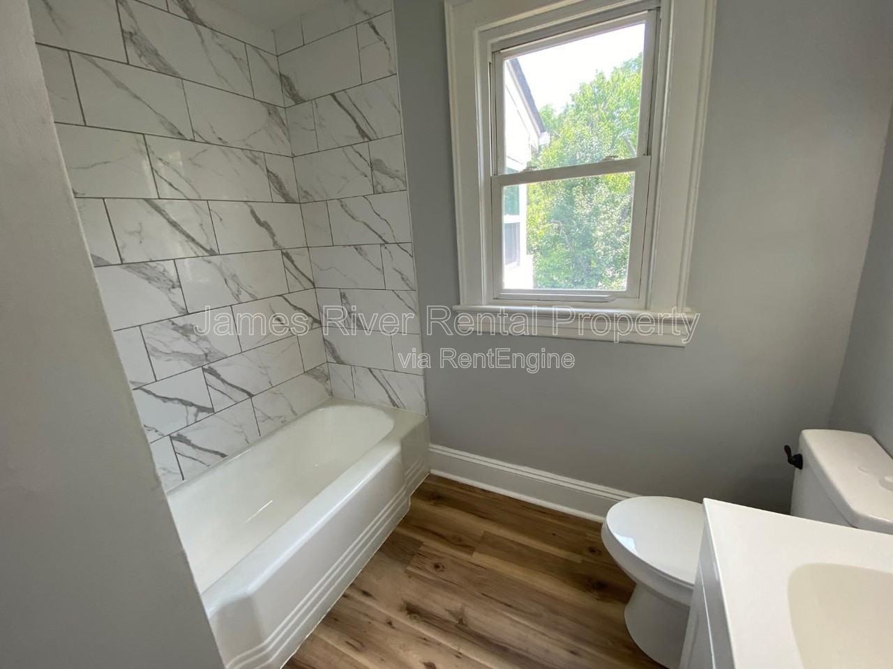 2020 Rose Ln - Photo 7 of 20