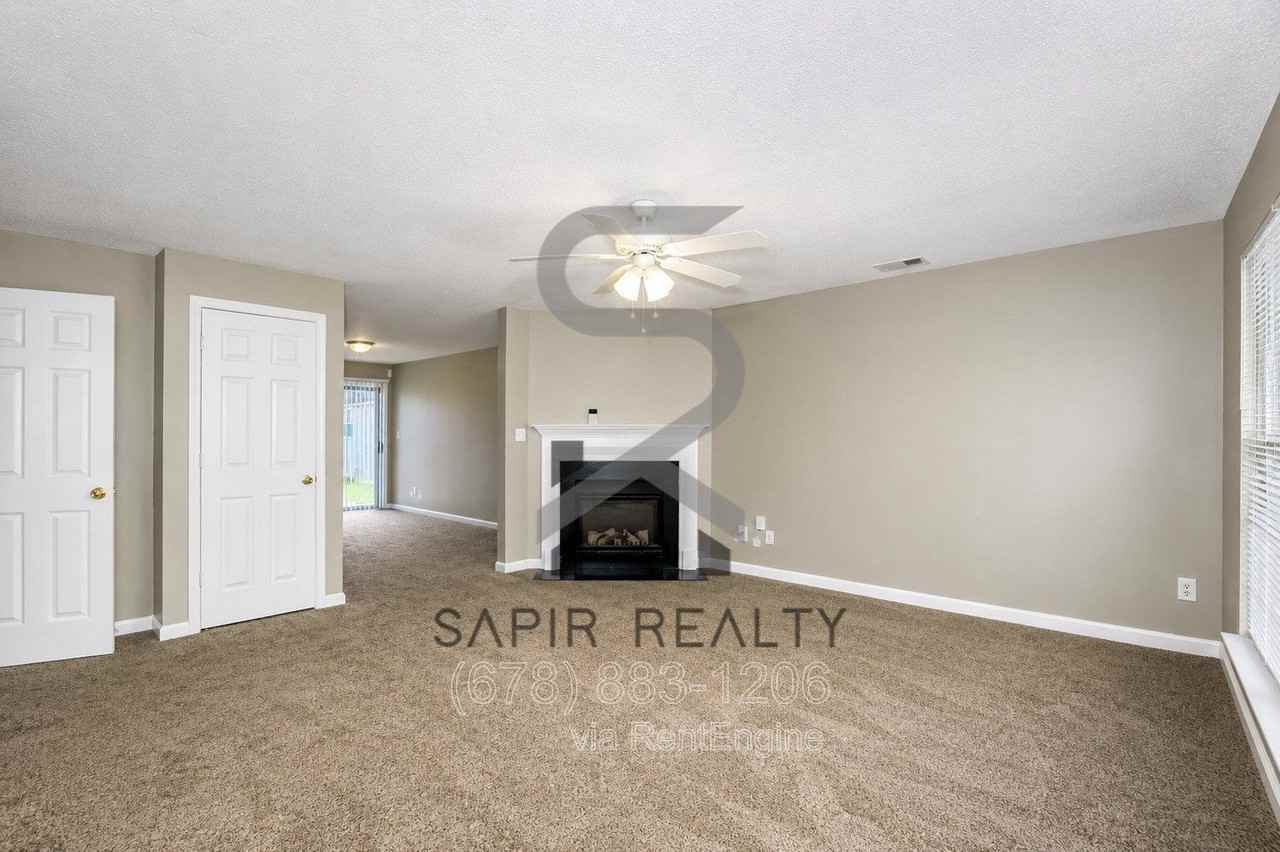 5868 Amerson Ln - Photo 2 of 19